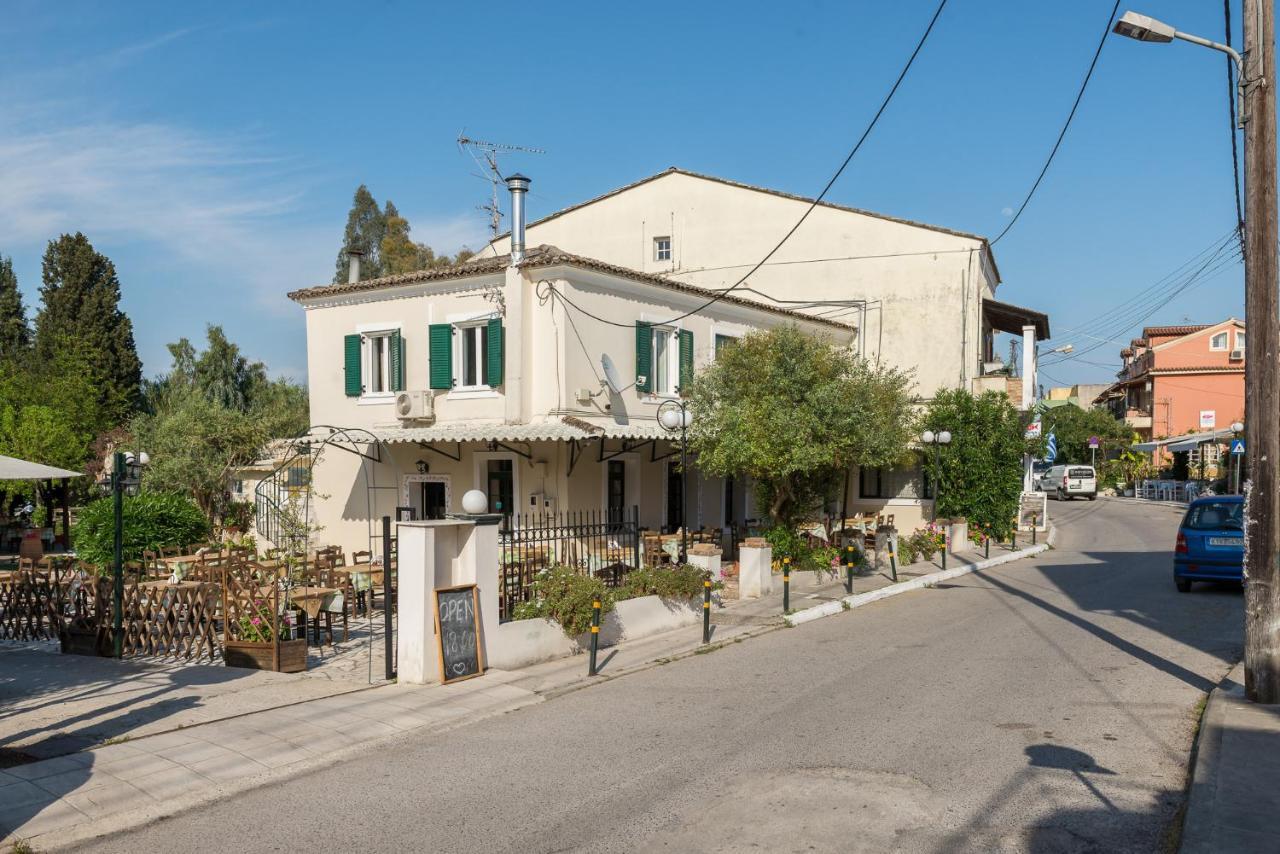 Takis Family Corfu